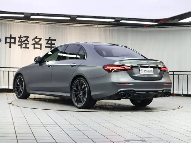 Mercedes-Benz E-Class AMG — Фото автомобиля 4