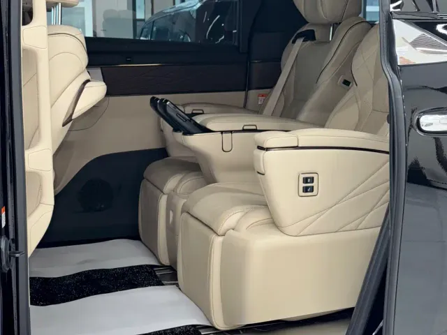 Toyota Vellfire — Фото автомобиля 5
