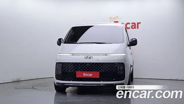 Hyundai Staria — Фото автомобиля 3