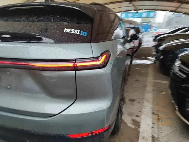 Nio ES7 — Фото автомобиля 7