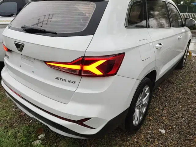 Jetta VS7 — Фото автомобиля 7