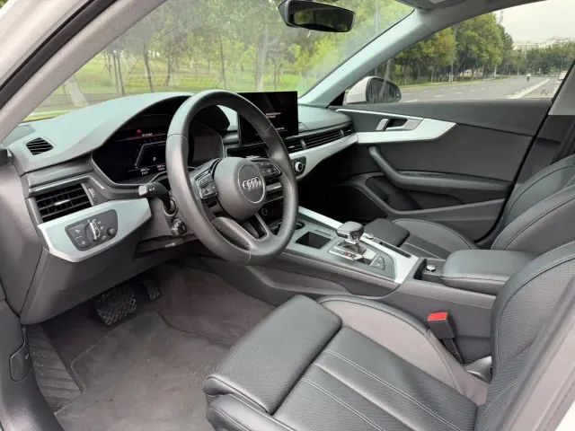Audi A4L — Фото автомобиля 5