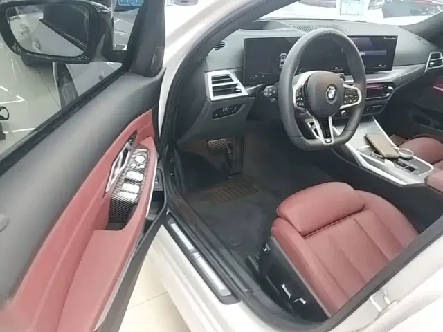 BMW 3 Series — Фото автомобиля 15