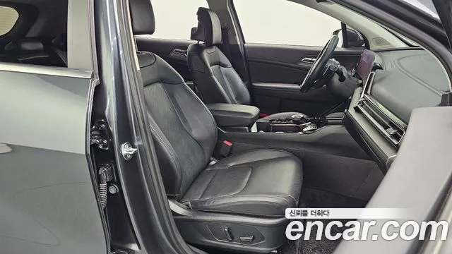 Kia Sportage Sportage 5-е поколение Бензин 1.6 турбо 2WD — Фото автомобиля 25