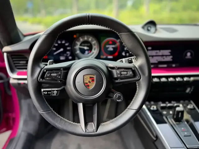 Porsche 911 — Фото автомобиля 9