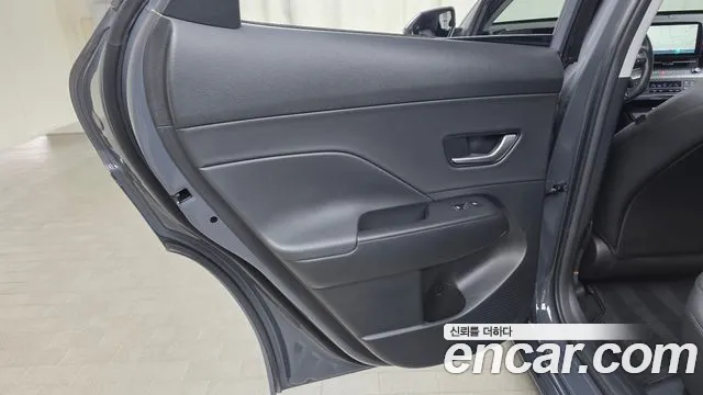 Hyundai Kona SX2 — Фото автомобиля 24