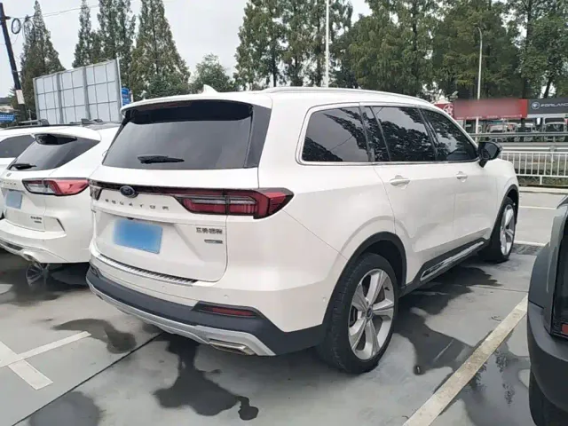 Ford Territory — Фото автомобиля 6