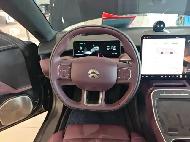 Nio ET5 Touring — Фото автомобиля 10