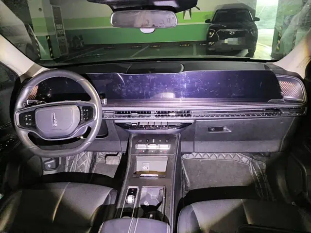 Lincoln Corsair — Фото автомобиля 12