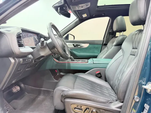 GAC Trumpchi GS8 — Фото автомобиля 17
