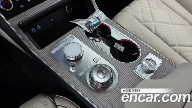 Genesis GV80 2.5T Бензин AWD — Фото автомобиля 9
