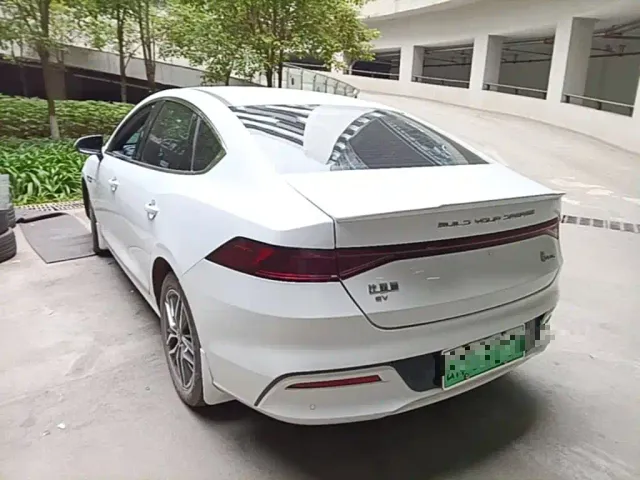 BYD Qin PLUS — Фото автомобиля 4