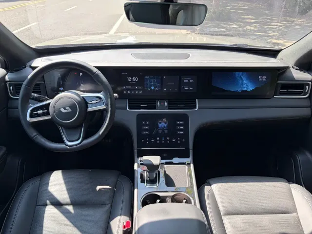 Li Auto ONE — Фото автомобиля 9