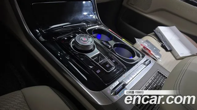 Kia Canival Carnival 4 поколение 9 мест Hi-Limousine — Фото автомобиля 8