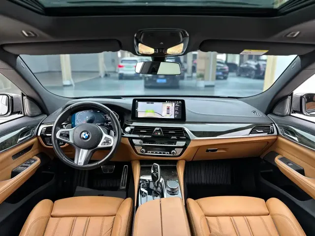 BMW 6 Series Gran Turismo — Фото автомобиля 7
