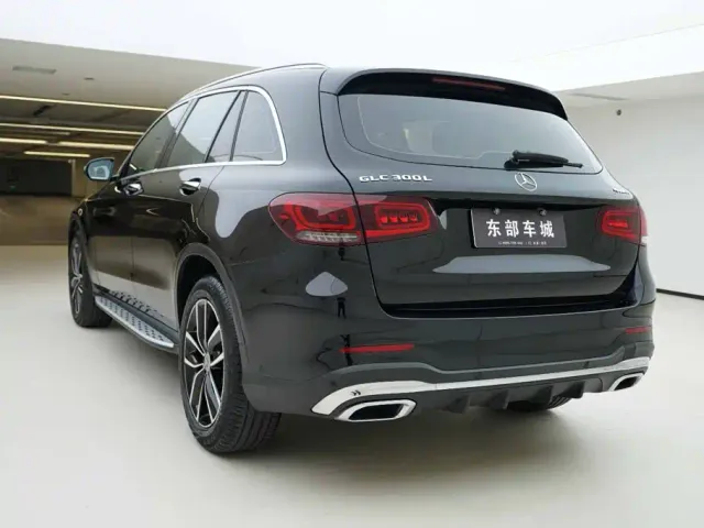 Mercedes-Benz Mercedes-Benz GLC 2021 GLC 300 L 4MATIC Sporty — Фото автомобиля 4