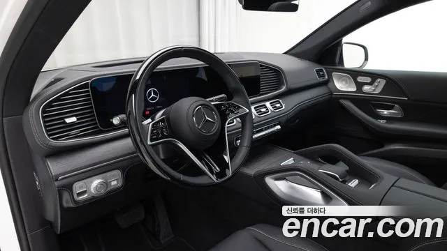 Mercedes-Benz GLE-Class — Фото автомобиля 15