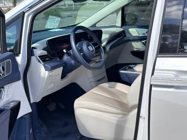 Buick Century — Фото автомобиля 5