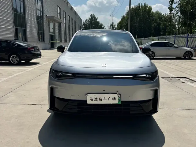 Leapmotor C16 — Фото автомобиля 2
