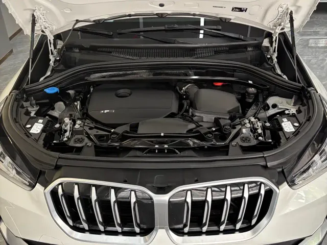 BMW X1 — Фото автомобиля 15