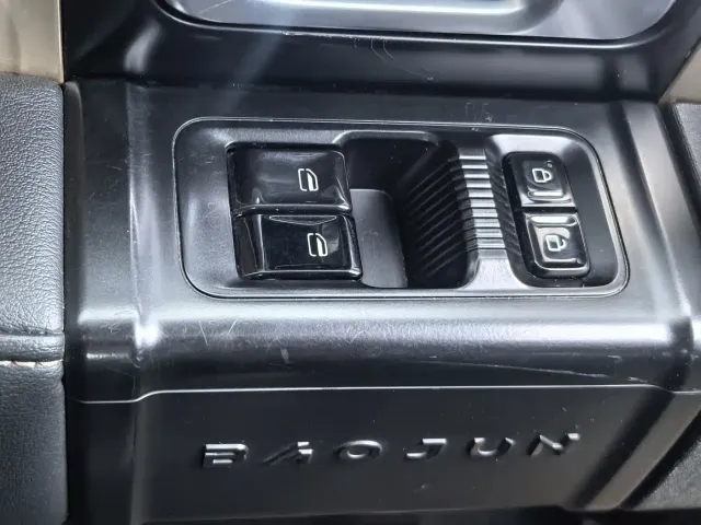 Baojun KiWi EV — Фото автомобиля 11