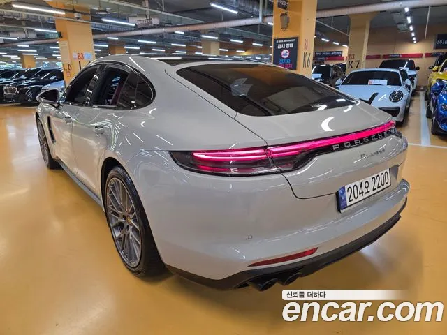 Porsche Panamera — Фото автомобиля 4