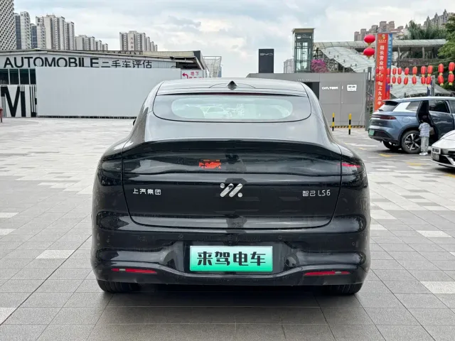 IM Motors LS6 — Фото автомобиля 5