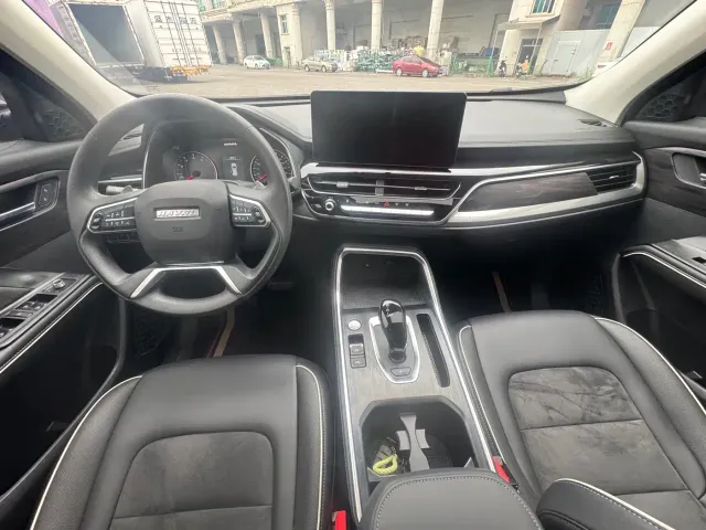 Haval H6 — Фото автомобиля 6