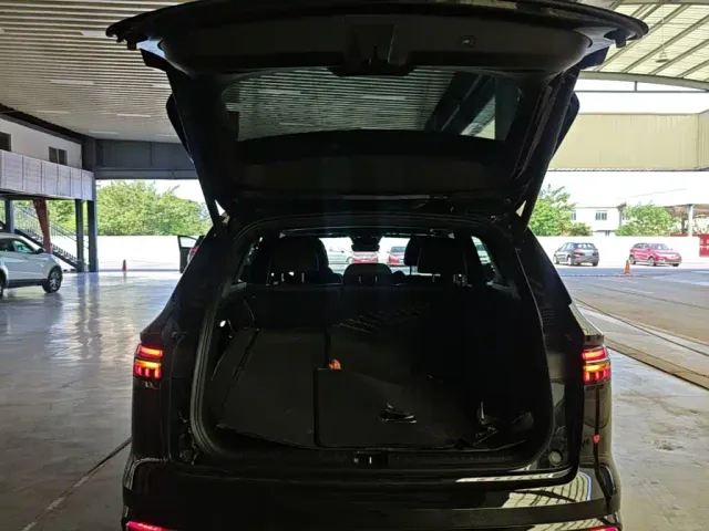 Geely Xingyue L — Фото автомобиля 18