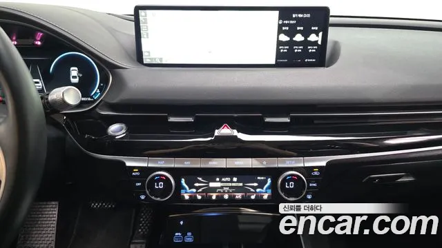 Genesis G80 Бензин 3.5 турбо AWD — Фото автомобиля 16