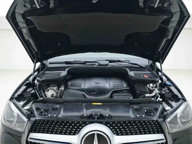 Mercedes-Benz GLE-Class — Фото автомобиля 7