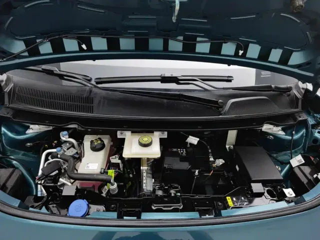 GAC Aion UT — Фото автомобиля 6