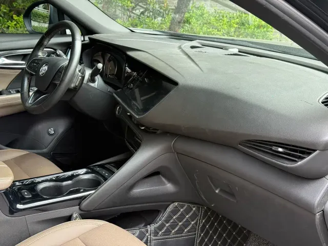 Buick Envision Plus — Фото автомобиля 13