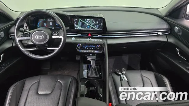 Hyundai Avante CN7 — Фото автомобиля 8