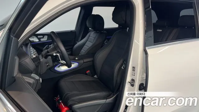 Mercedes-Benz GLS-Class — Фото автомобиля 11