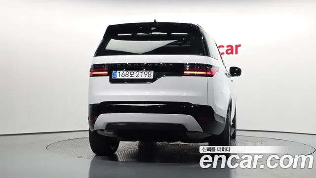 Land Rover Discovery — Фото автомобиля 4