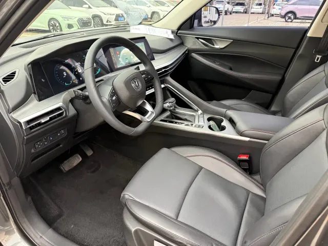 Changan CS35 Plus — Фото автомобиля 4