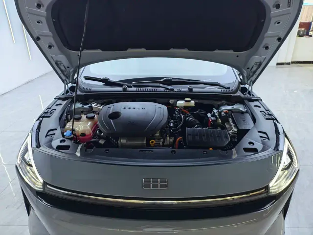 Geely Galaxy L6 — Фото автомобиля 6