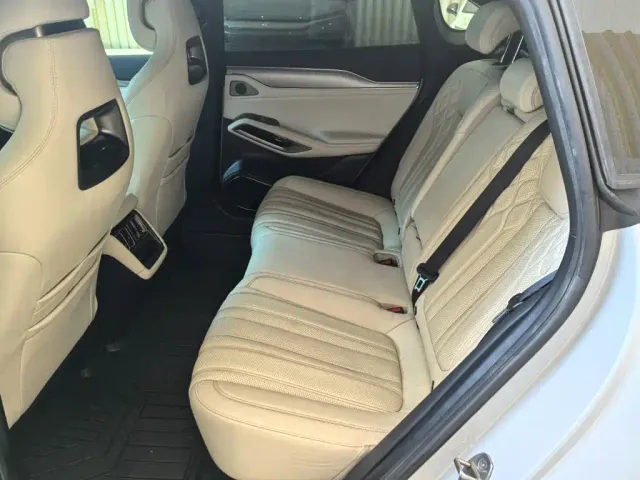BYD Song L EV — Фото автомобиля 11