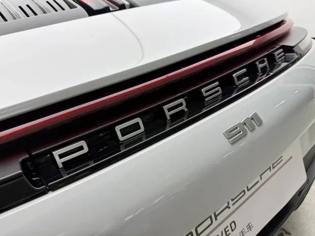 Porsche 911 — Фото автомобиля 9