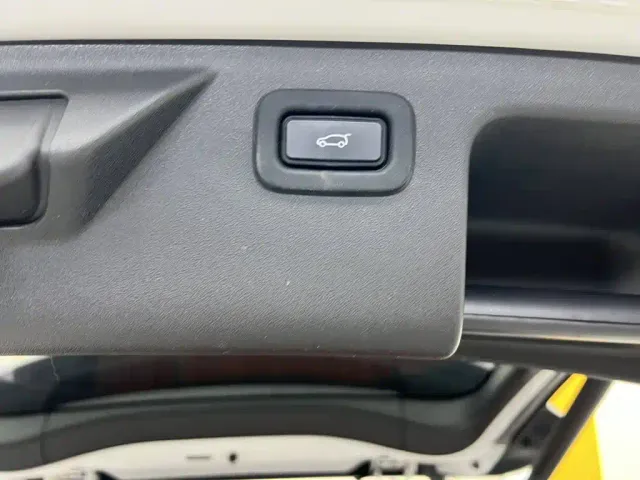 Land Rover Discovery Sport — Фото автомобиля 30