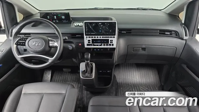 Hyundai Staria — Фото автомобиля 10