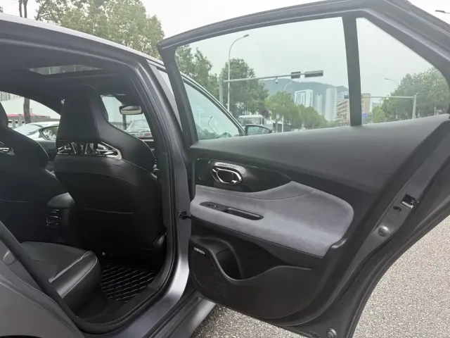 GAC Trumpchi Emkoo — Фото автомобиля 17