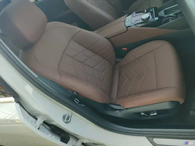 BMW i5 — Фото автомобиля 24