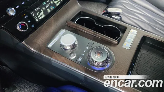 Genesis G80 RG3 — Фото автомобиля 12