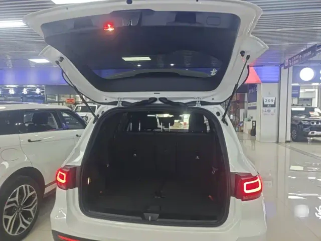Mercedes-Benz GLB-Class — Фото автомобиля 14