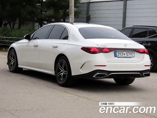 Mercedes-Benz E-Class W214 — Фото автомобиля 3