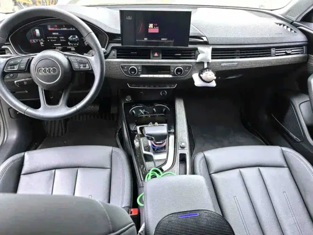 Audi Audi A4 (Import) 2023 Model allroad quattro — Фото автомобиля 4