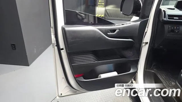 Hyundai Staria Staria Tourer 9 мест — Фото автомобиля 23