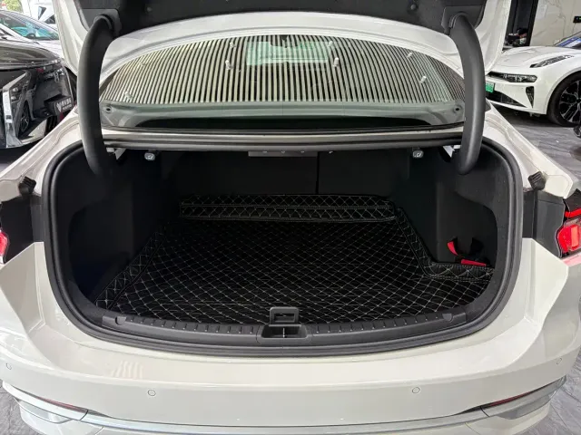 Ford Mondeo — Фото автомобиля 23